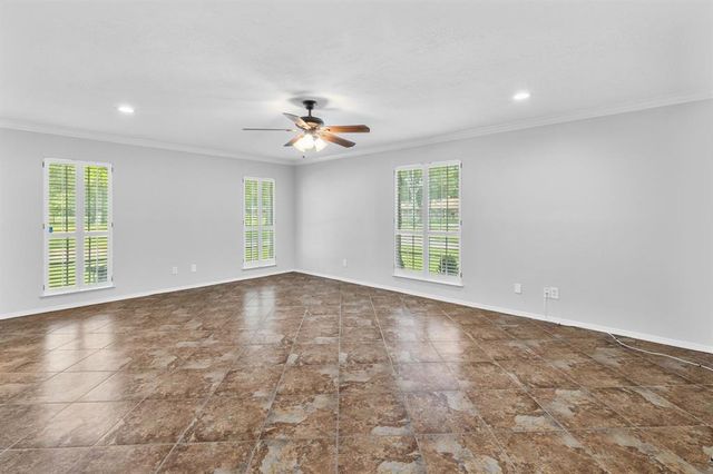 2719 Holcomb Road, Orange, TX 77632