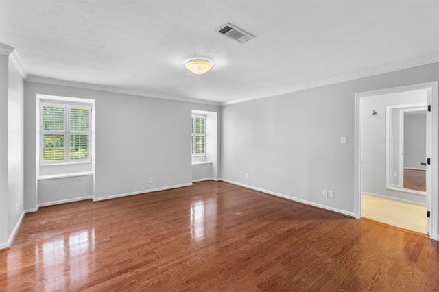 2719 Holcomb Road, Orange, TX 77632
