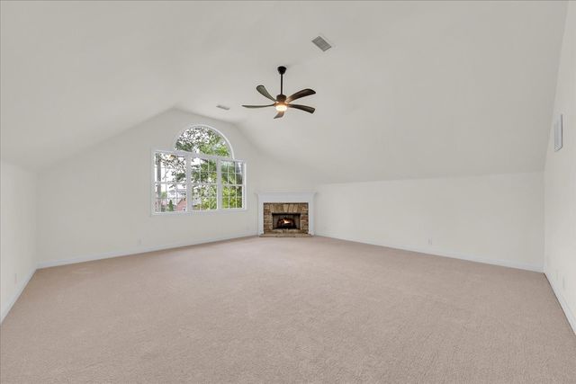 3701 Henricks Hill Dr, Smyrna, TN 37167