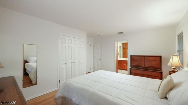 37 Ambar Pl, Bernardsville Boro, NJ 07924