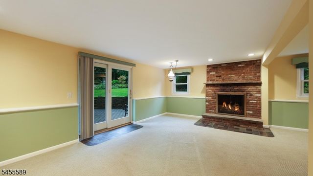 37 Ambar Pl, Bernardsville Boro, NJ 07924