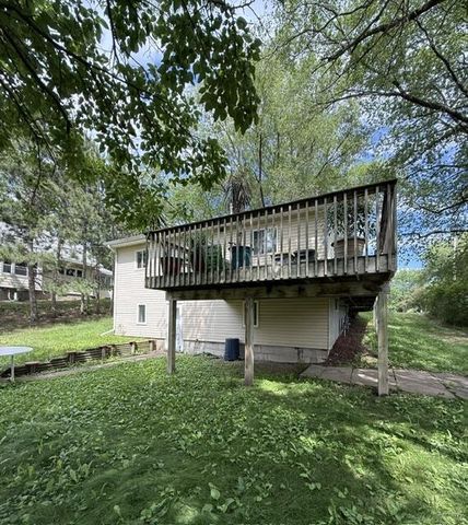 4114 Bank DRIVE, La Crosse, WI 54601