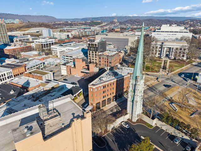 707 Georgia Avenue #302, Chattanooga, TN 37402