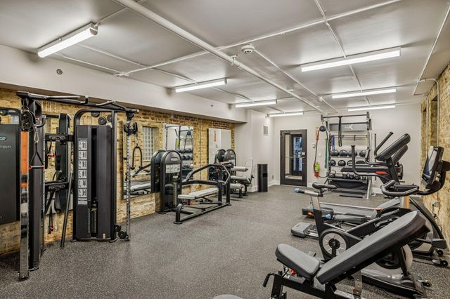 707 Georgia Avenue #302, Chattanooga, TN 37402