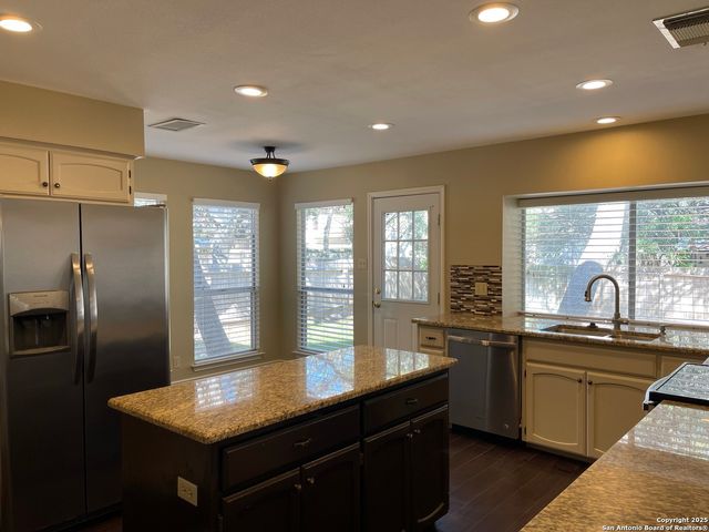 13731 Oak Pebble, San Antonio, TX 78232