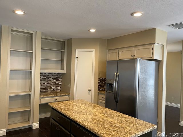 13731 Oak Pebble, San Antonio, TX 78232