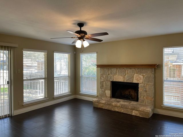 13731 Oak Pebble, San Antonio, TX 78232