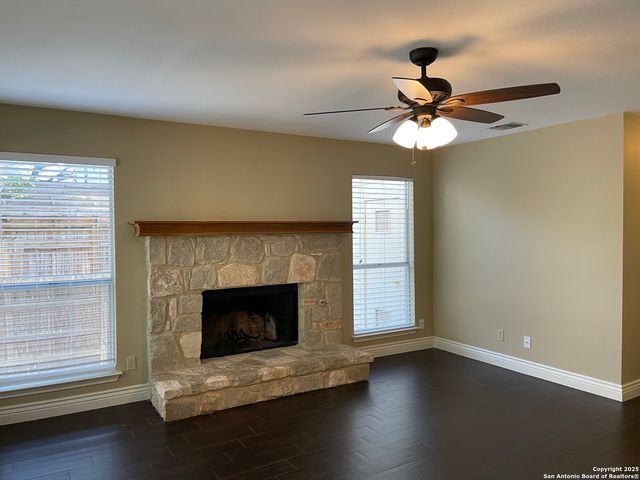13731 Oak Pebble, San Antonio, TX 78232