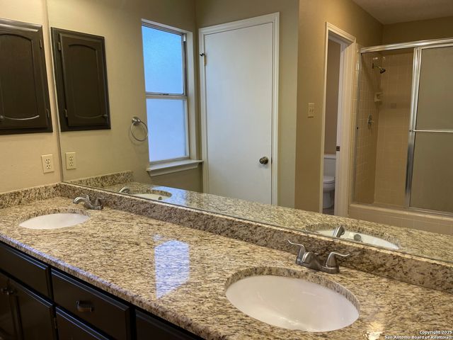 13731 Oak Pebble, San Antonio, TX 78232