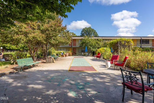 807 W Trinity Avenue 252, Durham, NC 27701