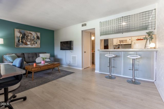 807 W Trinity Avenue 252, Durham, NC 27701