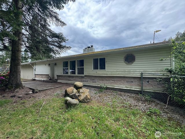 16491 E State Route 3, Allyn, WA 98524