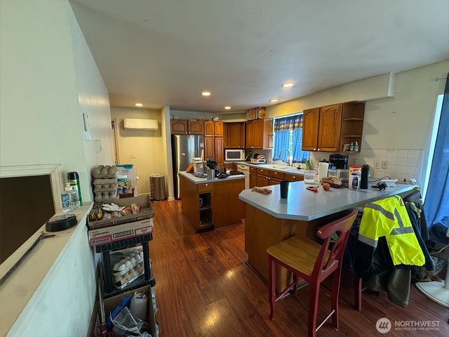 16491 E State Route 3, Allyn, WA 98524