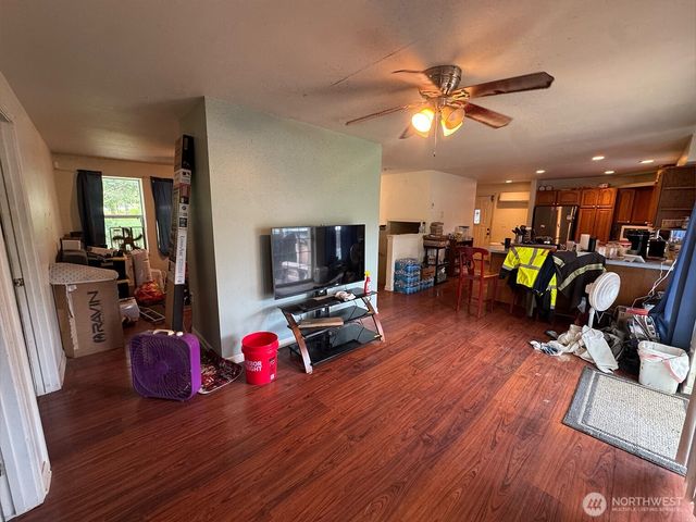 16491 E State Route 3, Allyn, WA 98524