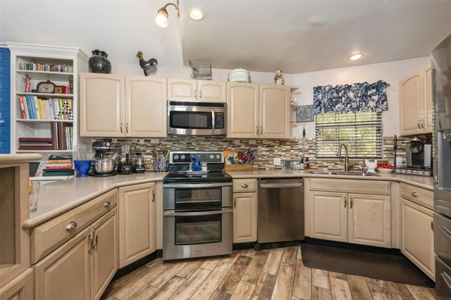 2602 Pearce RD, Austin, TX 78730