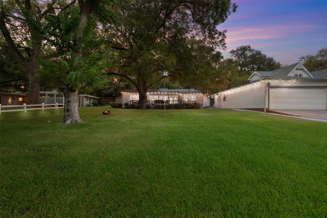 2602 Pearce RD, Austin, TX 78730