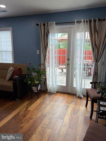 4795 S PARK CT, Woodbridge, VA 22193
