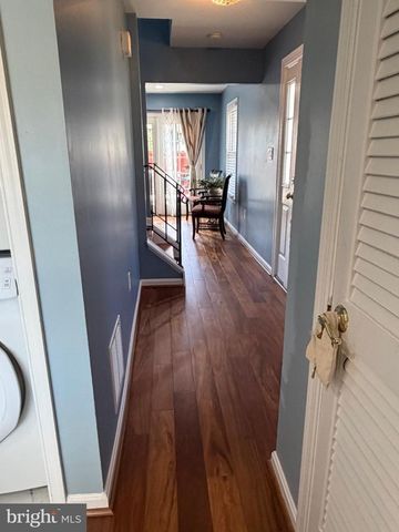 4795 S PARK CT, Woodbridge, VA 22193
