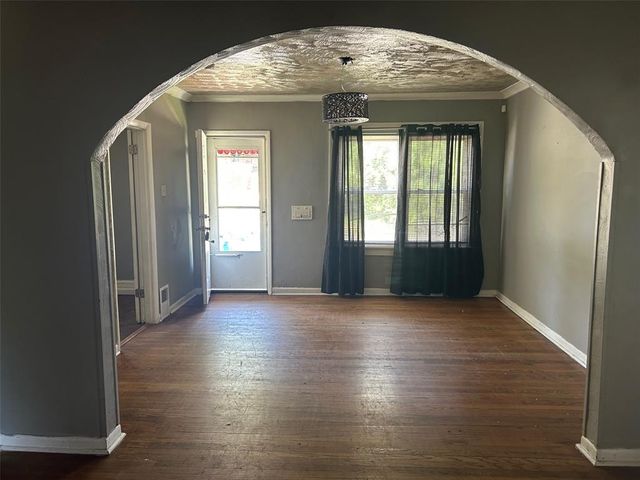 3838 Avondale Avenue, Northwoods, MO 63121