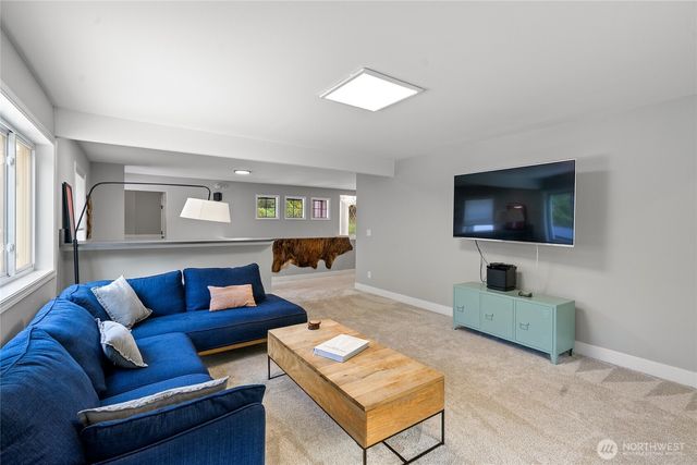 9300 86th Avenue NW, Gig Harbor, WA 98332