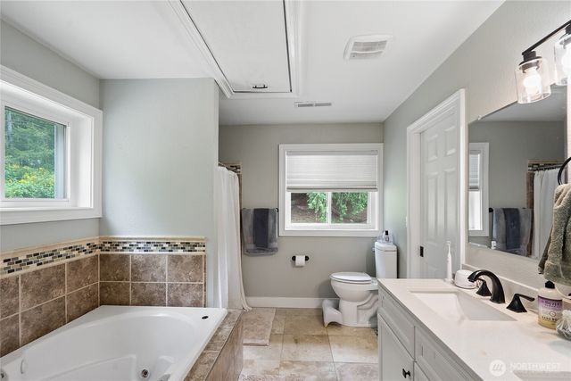 9300 86th Avenue NW, Gig Harbor, WA 98332