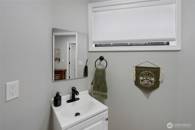 9300 86th Avenue NW, Gig Harbor, WA 98332