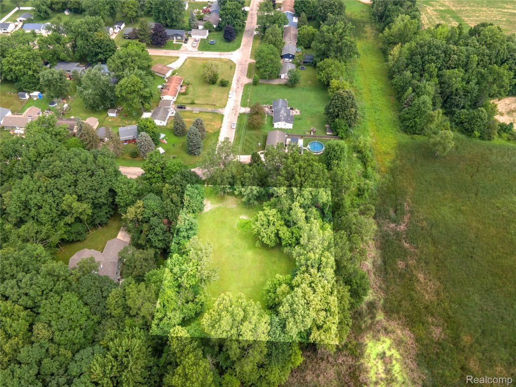 7244 Schoolcraft Drive, Davison Township, MI 48423