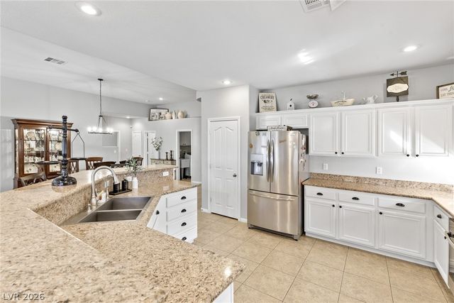 9713 Paso Fino Street, Las Vegas, NV 89143