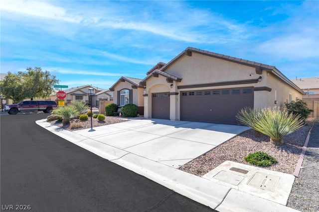 9713 Paso Fino Street, Las Vegas, NV 89143