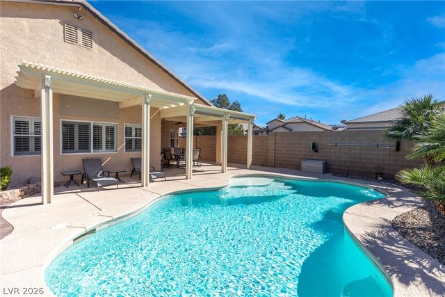 9713 Paso Fino Street, Las Vegas, NV 89143