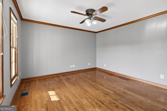 105 Crabtree Road, Griffin, GA 30223