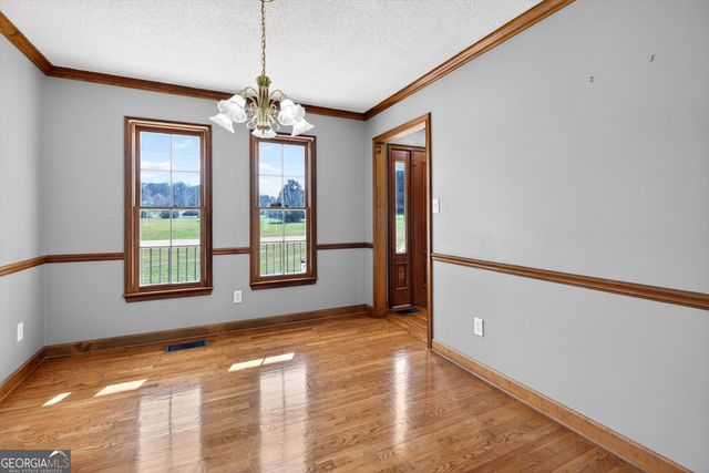 105 Crabtree Road, Griffin, GA 30223