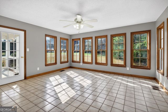 105 Crabtree Road, Griffin, GA 30223