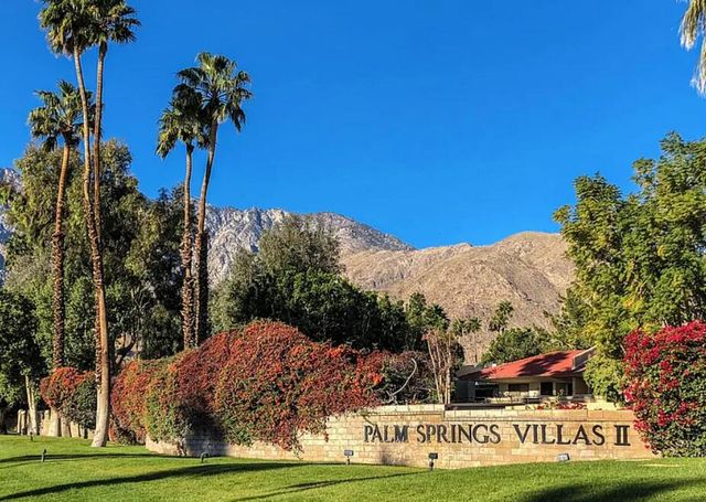 2809 N Los Felices Circle E 212, Palm Springs, CA 92262