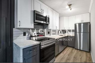 2809 N Los Felices Circle E 212, Palm Springs, CA 92262