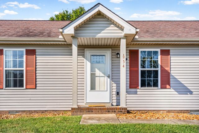 954 Crabapple Ct, Clarksville, TN 37040