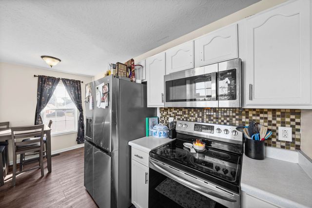 954 Crabapple Ct, Clarksville, TN 37040