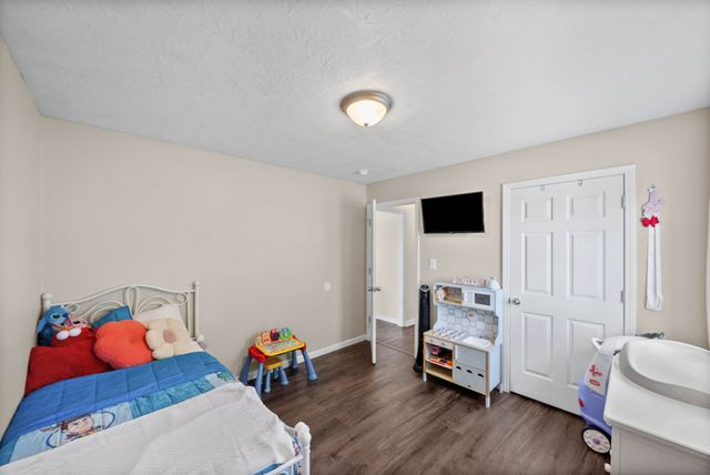 954 Crabapple Ct, Clarksville, TN 37040