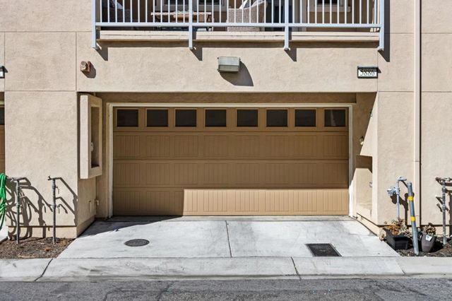 5886 Smoky Quartz Loop, San Jose, CA 95123