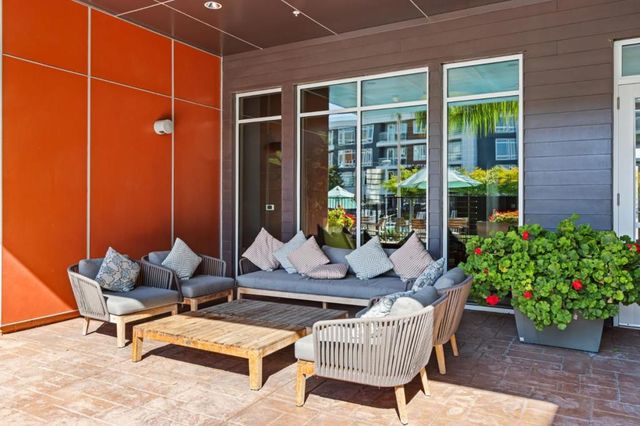 5886 Smoky Quartz Loop, San Jose, CA 95123