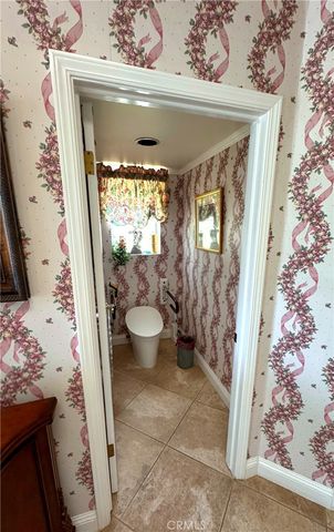 8804 Omeara Court, Bakersfield, CA 93311