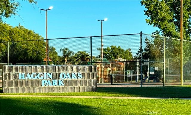 8804 Omeara Court, Bakersfield, CA 93311