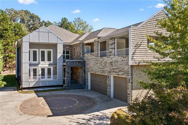 302 Summer Garden Drive, Marietta, GA 30064