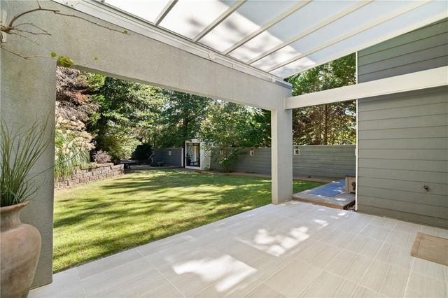 302 Summer Garden Drive, Marietta, GA 30064