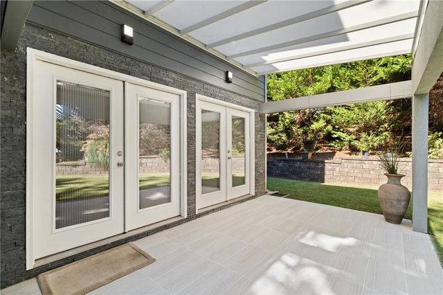 302 Summer Garden Drive, Marietta, GA 30064