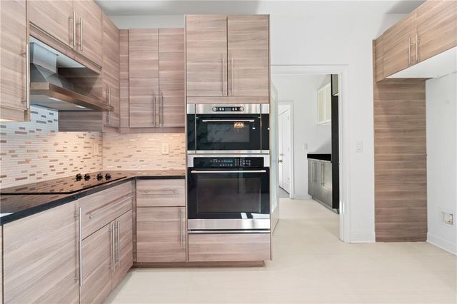 302 Summer Garden Drive, Marietta, GA 30064