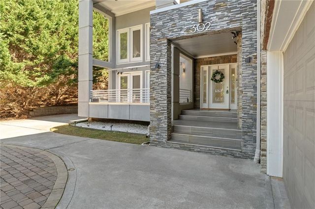 302 Summer Garden Drive, Marietta, GA 30064