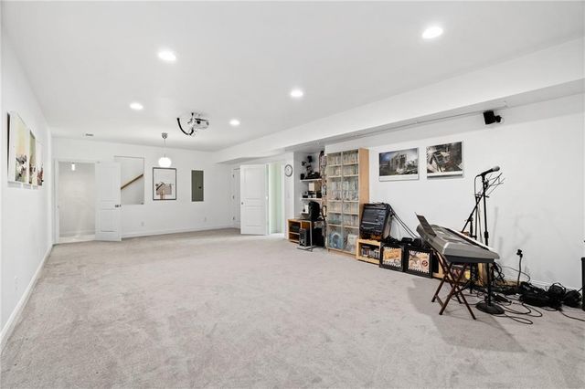 302 Summer Garden Drive, Marietta, GA 30064