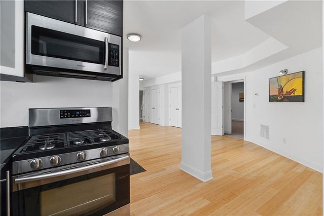 302 Summer Garden Drive, Marietta, GA 30064