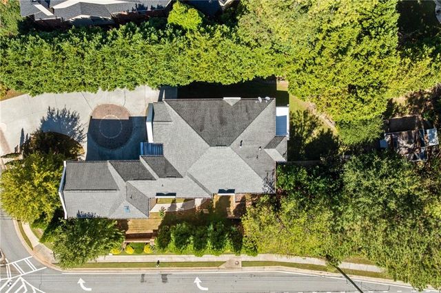 302 Summer Garden Drive, Marietta, GA 30064